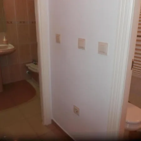 Laguna Santa Apartment